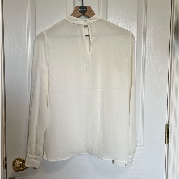 H & M ladies blouse NWT - Picture 2 of 4